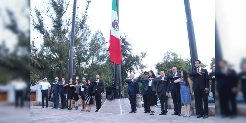 Gobierno Municipal encabeza actos cívicos conmemorativos al Aniversario Luctuoso de Lázaro Cárdenas 
