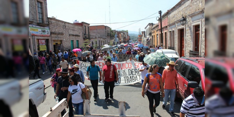 Finaliza mitin frente a Palacio de Gobierno - Foto 0 