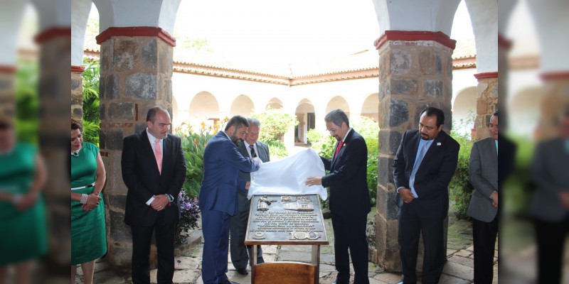 Vasco de Quiroga sigue brillando en el presente para la Universidad Michoacana 