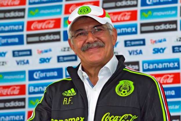 Tuca dirige a la Selección para retribuir a México, asegura 