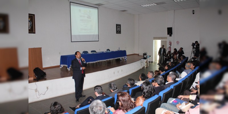 Universidad Michoacana sin recursos económicos para lo que resta del año; ocupa 850 mdp 