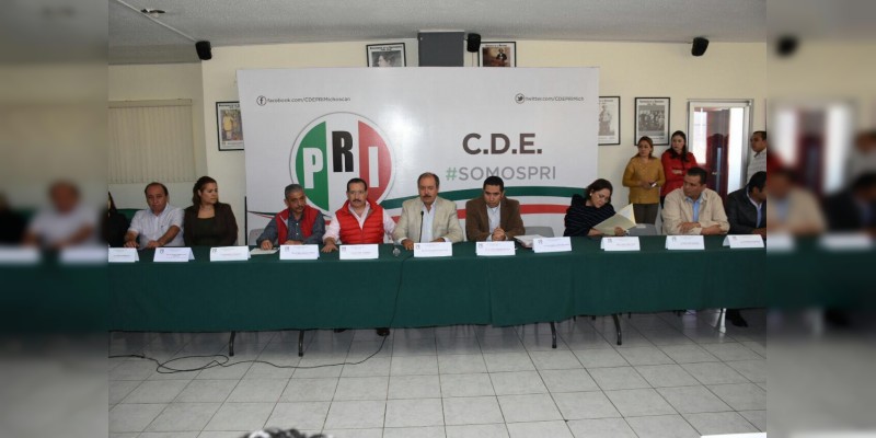 Reunión de fortalecimiento entre integrantes del Comité Directivo Estatal del PRI en Michoacán 