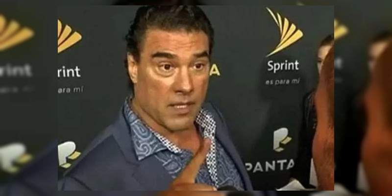 Ya nadie quiere contratar a Eduardo Yáñez 