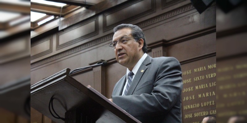Propone Wilfrido Lázaro Medina acceso a internet en espacios públicos e instituciones para michoacanos 