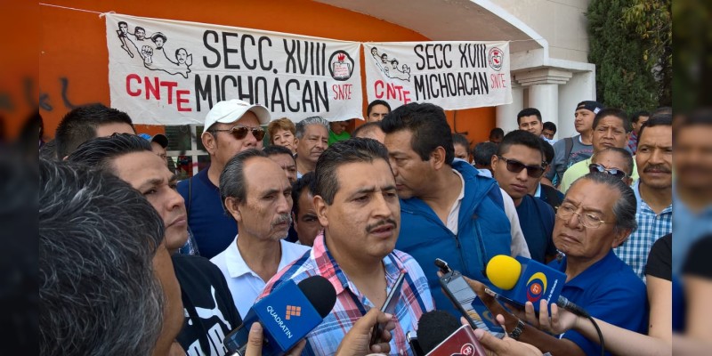 Rechaza CNTE que el gobierno federal y estatal trate de inmiscuirse en la vida sindical 