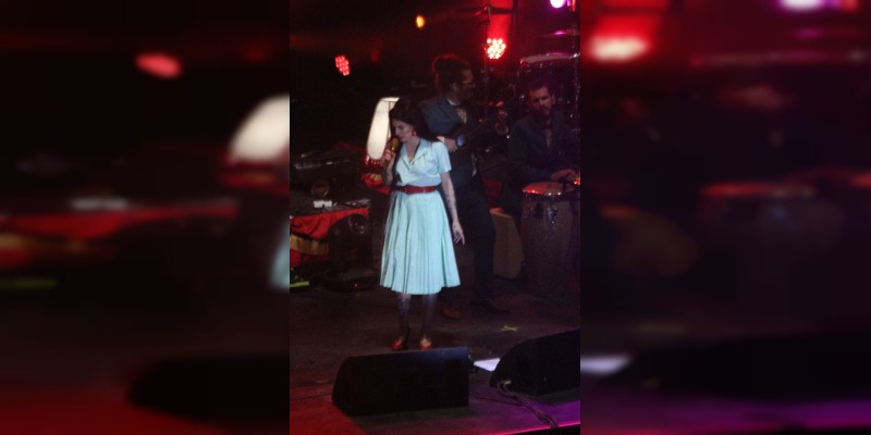 Mon Laferte se entrega a Morelia - Foto 4 