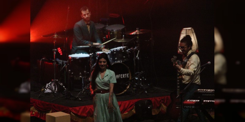 Mon Laferte se entrega a Morelia - Foto 7 