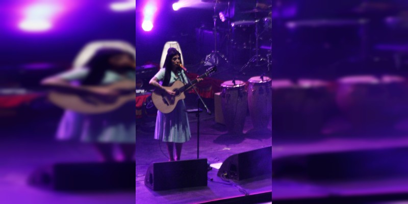 Mon Laferte se entrega a Morelia - Foto 8 