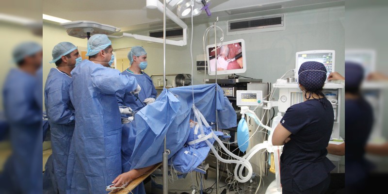 El IMSS aplica cirugía laparoscópica para curar diversas enfermedades 
