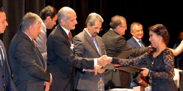 A ser la generación del cambio, convoca rector de la UMSNH a pasantes de Biología - Foto 0 