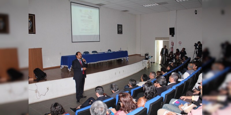 Modelo SEP, inferior en mil 338 mdp a lo que requiere UMSNH para cubrir salarios y prestaciones 
