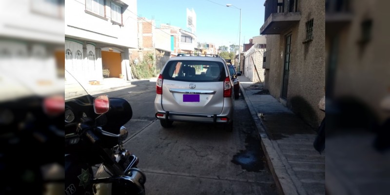 Policía de Morelia recupera auto con reporte de robo 