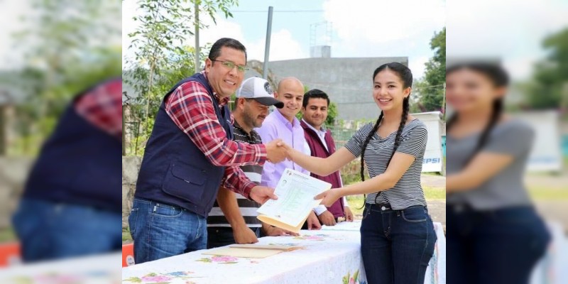 Pugna Telebachillerato Michoacán por abatir el Rezago Educativo  