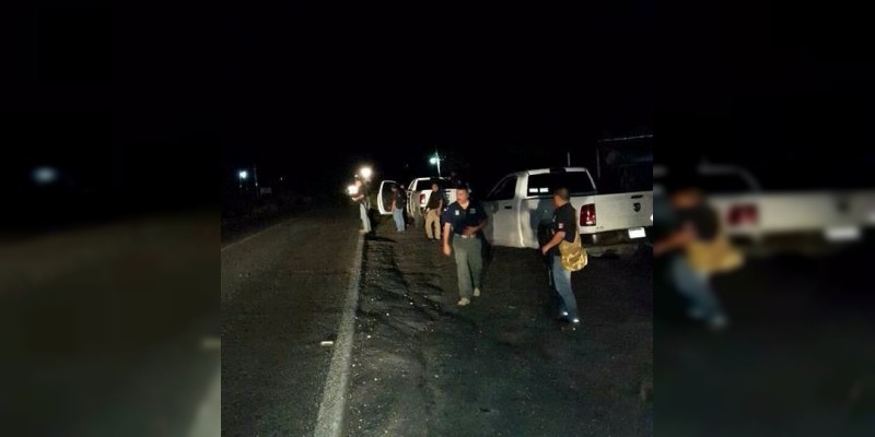 Apatzingán: Pistoleros disparan contra lote de autos, lesionan al velador 