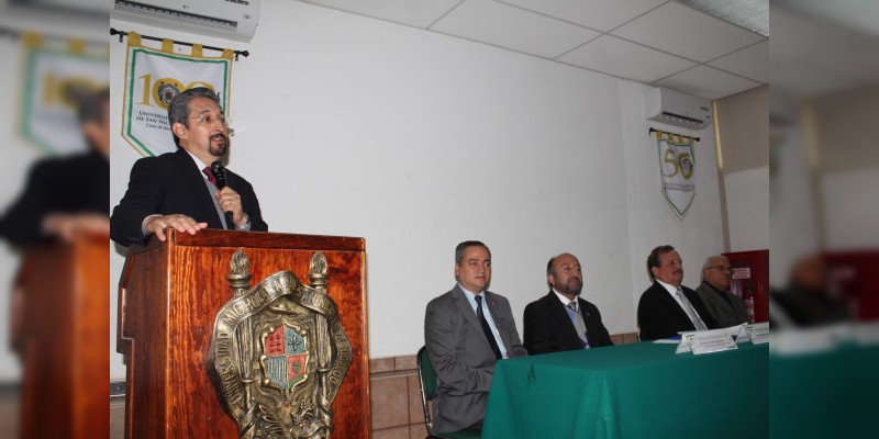 La Universidad Michoacana nos necesita  unidos; alumnos, profesores, empleados y egresados, son su auténtica fuerza: Medardo Serna González 