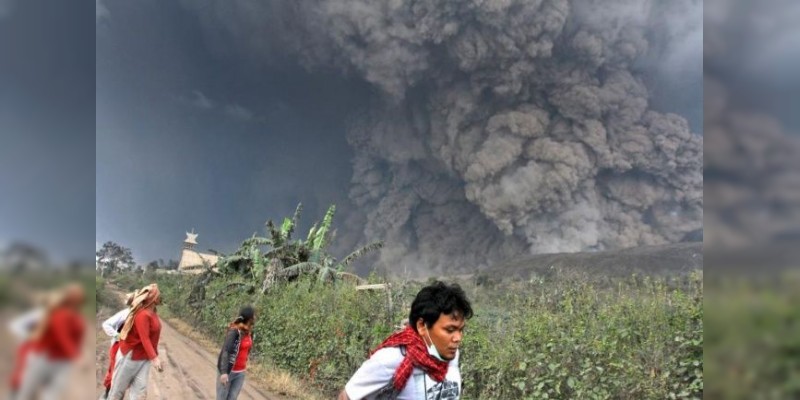 Alarma ante la inminente erupción del Monte Agung 