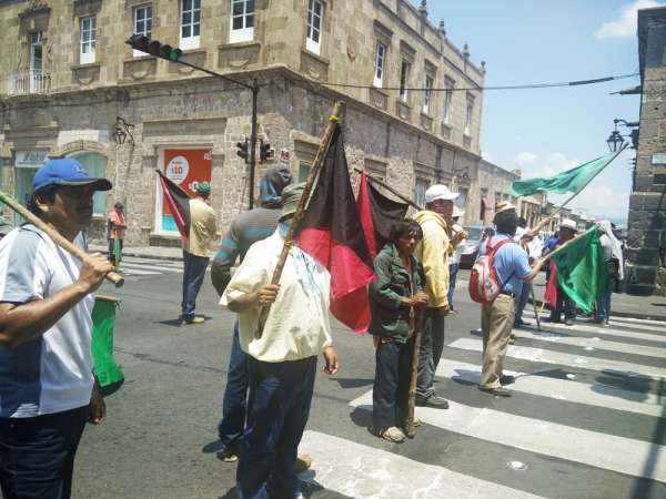 Marchan en Morelia en el marco del Día Internacional de las Víctimas de Desapariciones Forzadas - Foto 1 