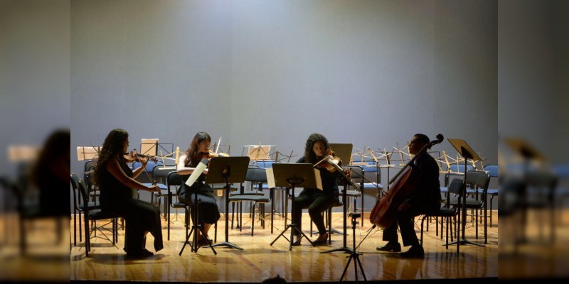 ”1er Ensamble Contemporáneo de Morelia“ deleita a espectadores en su primer concierto 
