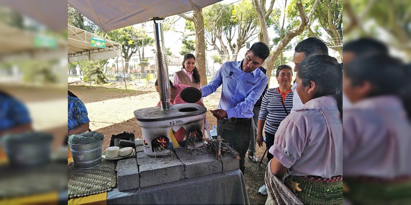 Avanza entrega de estufas ecológicas de Casa Bienestar: Sedesoh 