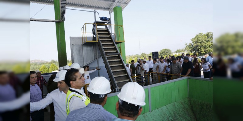 Más de 250 mdp en acciones y programas en Parácuaro: Silvano Aureoles  