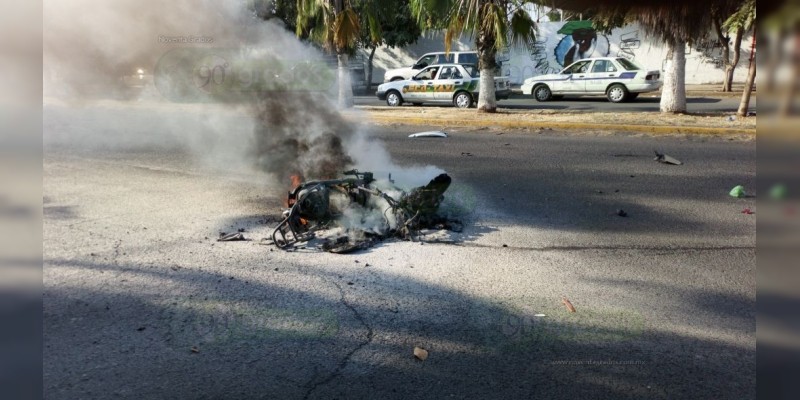 Apatzingán: Muere pareja de motociclistas al ser atropellada - Foto 2 