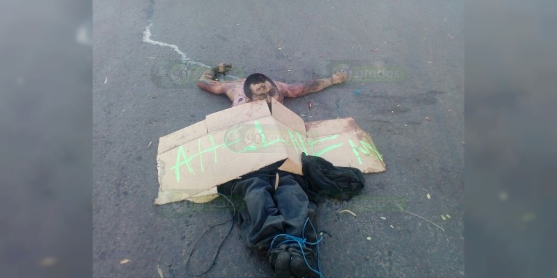 Abandonan a dos decapitados en Pajacuarán - Foto 0 