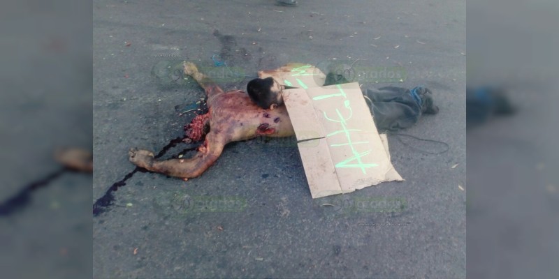 Abandonan a dos decapitados en Pajacuarán - Foto 1 