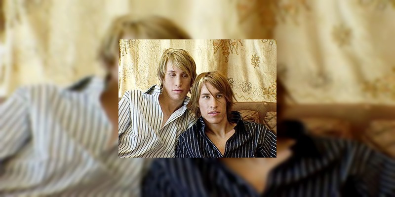 Los gemelos que gastaron una fortuna para parecerse a Brad Pitt 