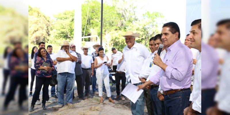 Gobernador inaugura y arranca obras por 2.5 mdp en San Antonio La Labor 