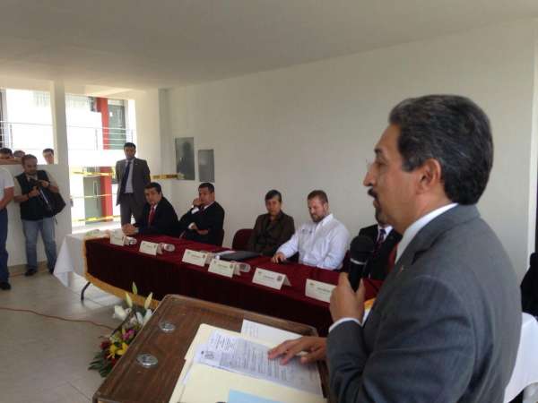 Lo mejor de los nicolaitas está al servicio de Michoacán: Medardo Serna - Foto 0 