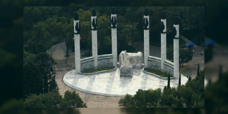 Abandonan feto en el Bosque de Chapultepec 