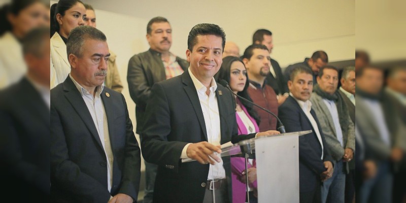 Anuncia Antonio García Conejo su registro como precandidato al Senado 