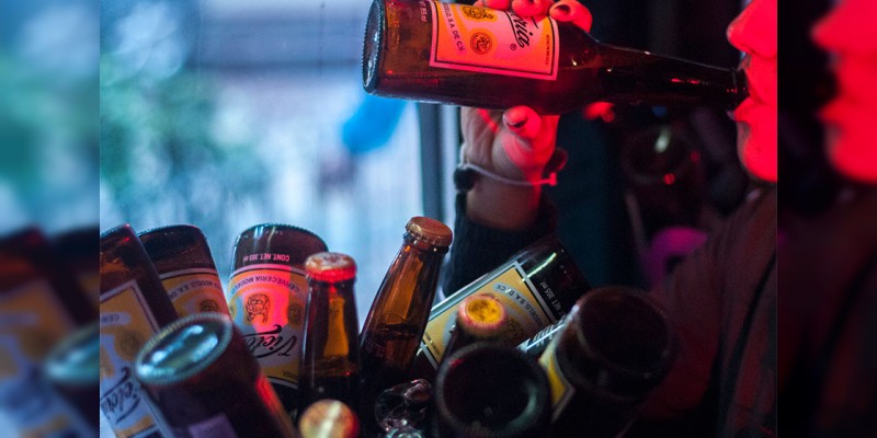 Reclutarán bebedores de cerveza para un experimento 