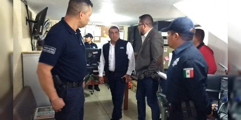 Pasa revista la SSP a policías de Huandacareo 