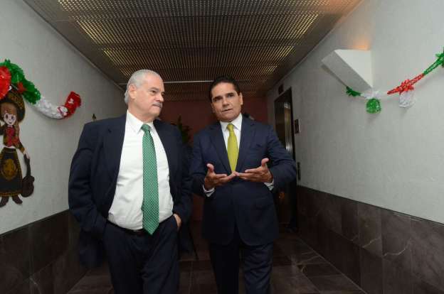 Se reúnen Silvano Aureoles y el Embajador de México en Estados Unidos - Foto 1 