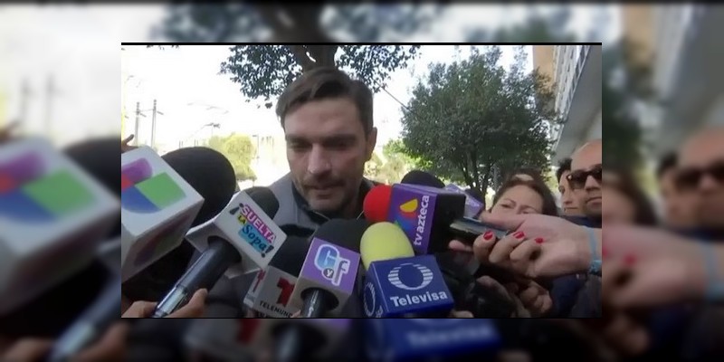 Después de meses de no dirigirse la palabra, Julián Gil confirma que hoy habló con Marjorie de Sousa 