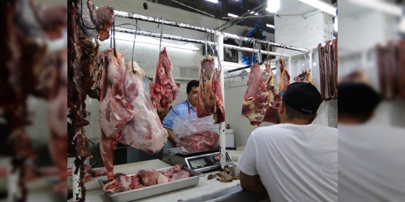 Centros de abastos ofertan productos hasta 30% más baratos en Morelia 