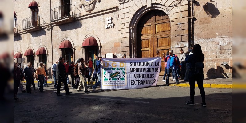 UCD se manifiesta frente a la Secretaría de Hacienda - Foto 1 
