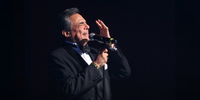 José José vuelve a ser hospitalizado 