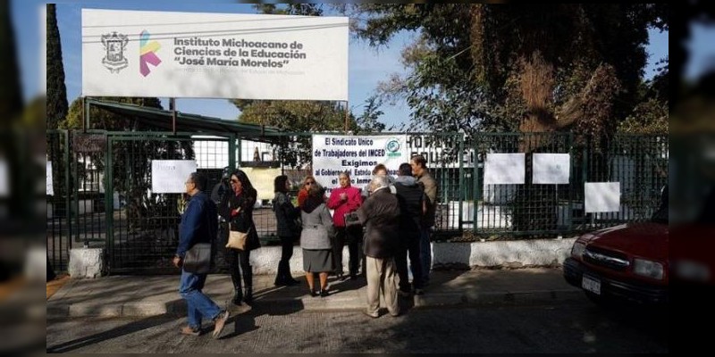 Trabajadores sindicalizados del Instituto Michoacano de Ciencias de la Educación iniciaron el paro indefinido de labores  