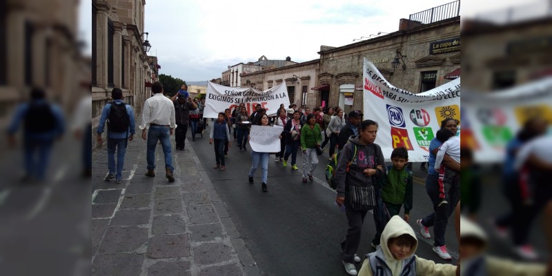 OEIPEF marcha al centro histórico de Morelia 