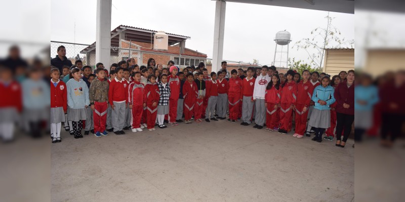 Fortalece IIFEEM infraestructura de Primaria en fraccionamiento Villa Magna 