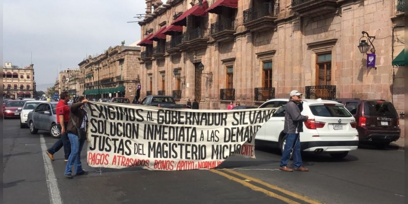CNTE marcha al centro de Morelia 