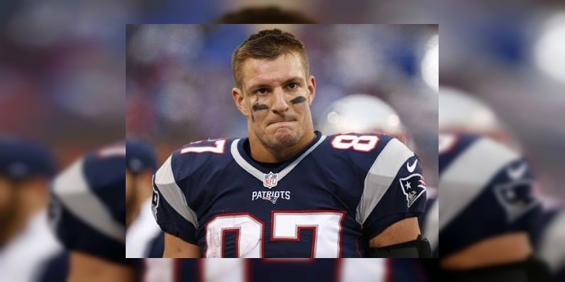 En Hollywood desean que Rob Gronkowski se convierta en actor 
