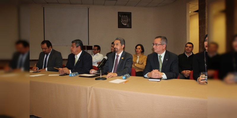 Voluntad y disposición de la UMSNH para resolver pendientes con el SPUM: Medardo Serna González 