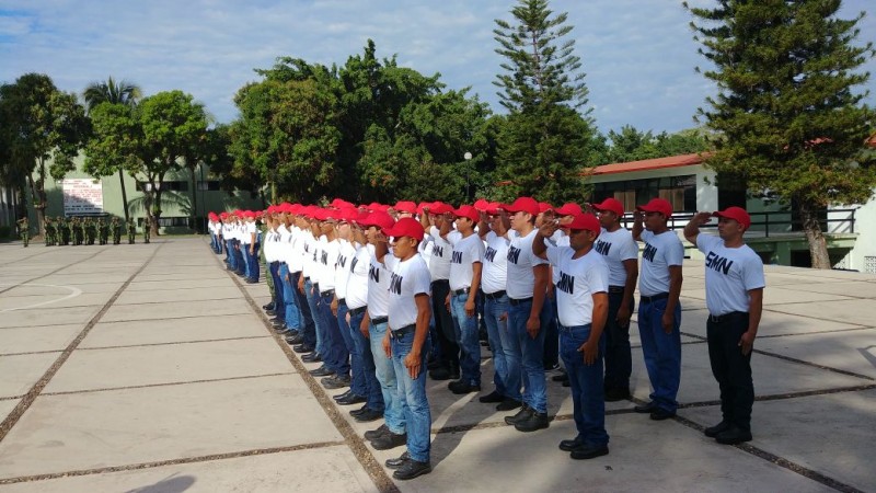 Inician adiestramiento del SMN en campos militares de Michoacán - Foto 1 