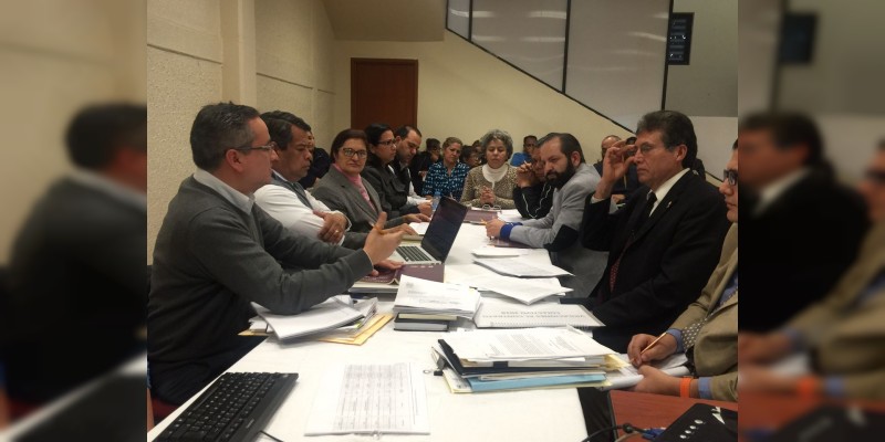 Otra positiva jornada en el diálogo UMSNH-SPUM, en la que se avanza de manera sustancial en la atención de pendientes 