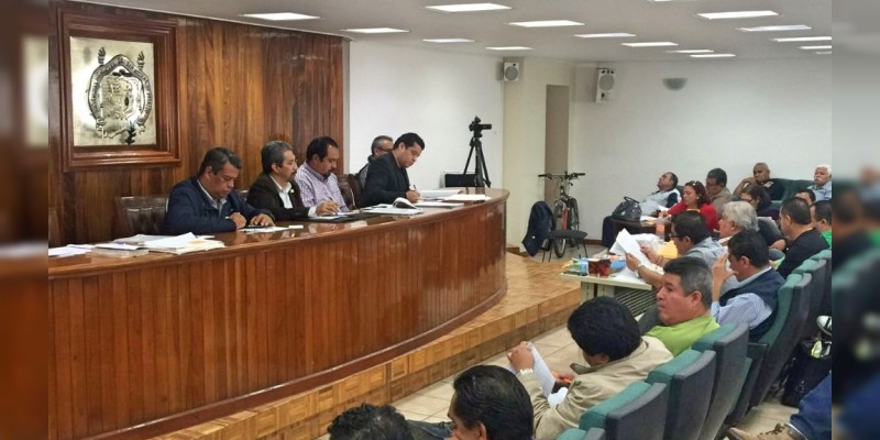 Reitera UMSNH su buena disposición  a solucionar temas pendientes con sus profesores 