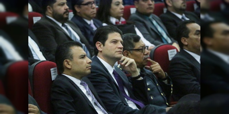 Alcalde Alfonso Martínez refrenda su compromiso con la Impartición de Justicia 
