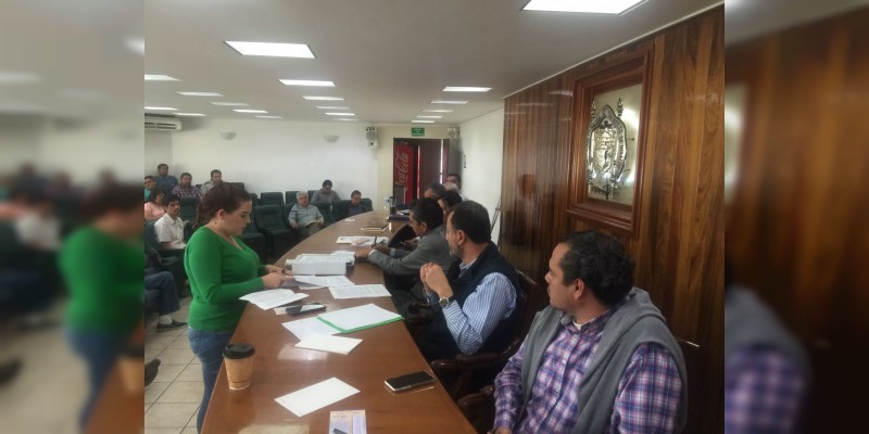 Cubre UMSNH adeudos por ayuda sindical y caja de ahorros a trabajadores sindicalizados 